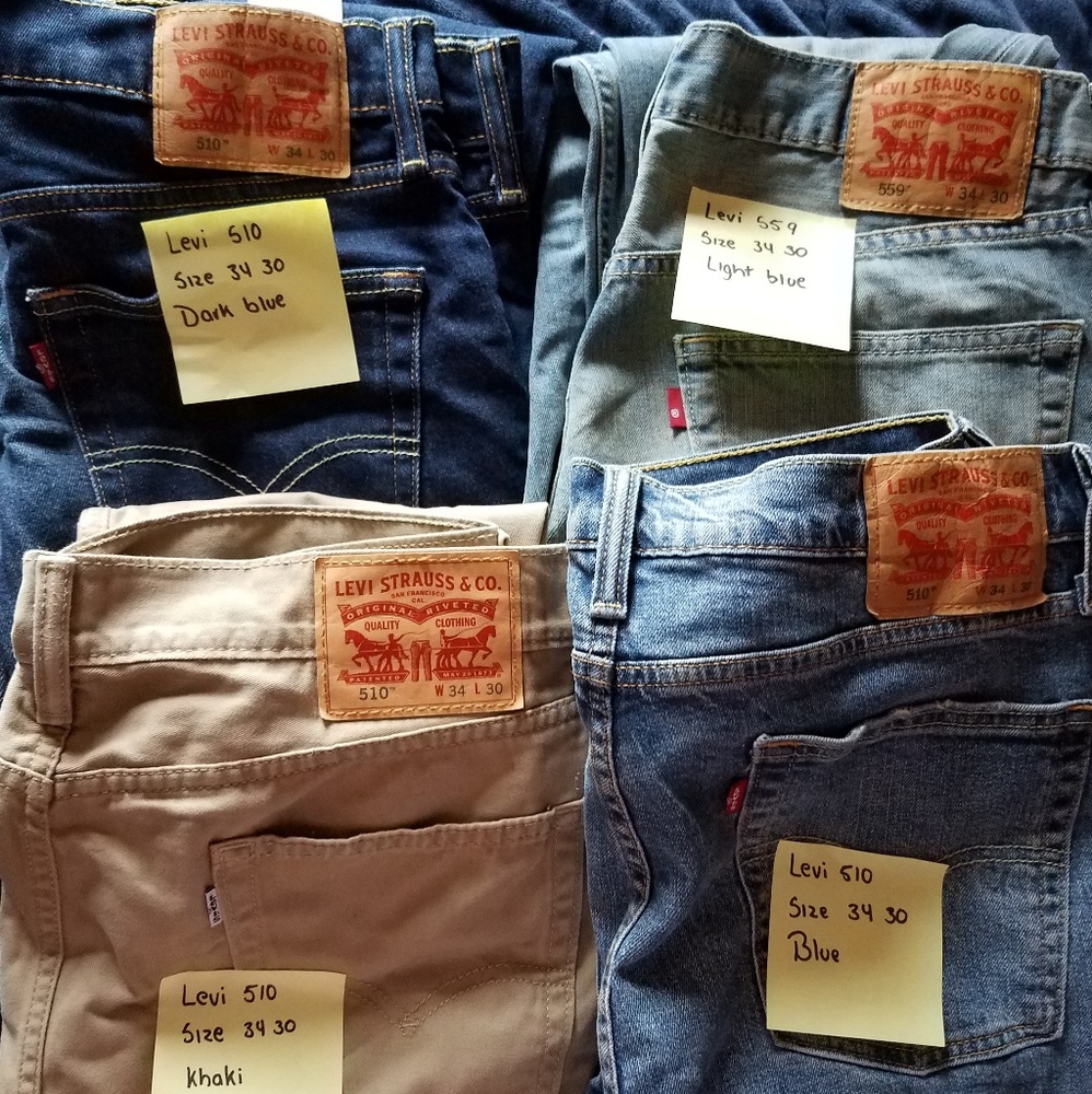 Lot of Levi's Jeans